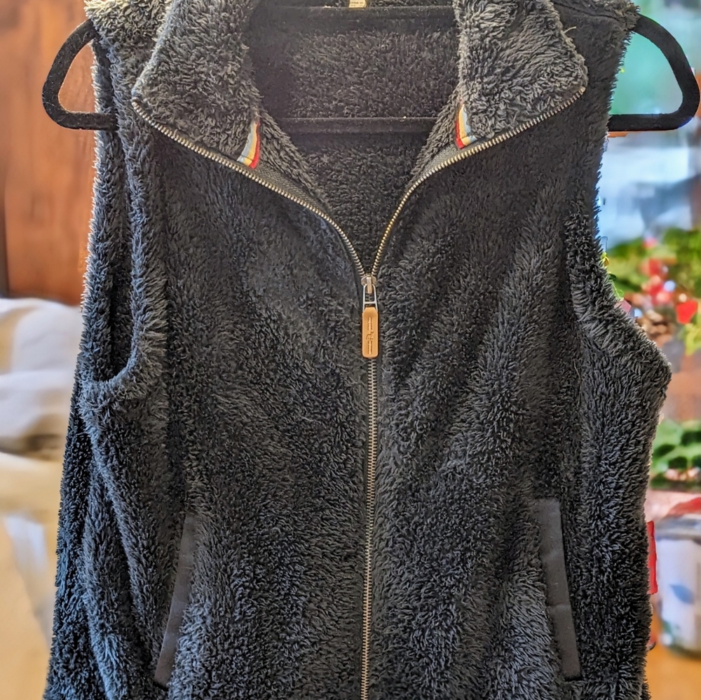 PJ Salvage Fuzzy Cozy Black vest